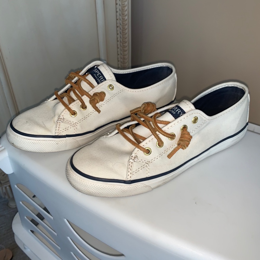 Sperry Boat shoes (cream)